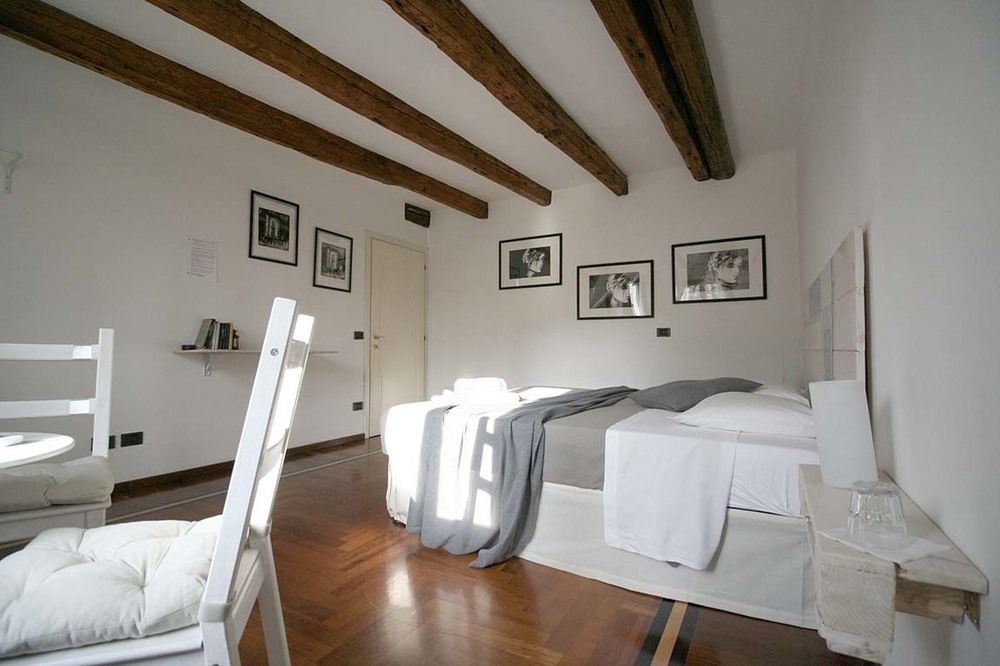 Ai Sognatori Bed & Breakfast เวนิส ภายนอก รูปภาพ
